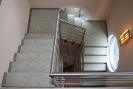 Treppenbau Edelstahl Treppe Granitauftritt.jpg